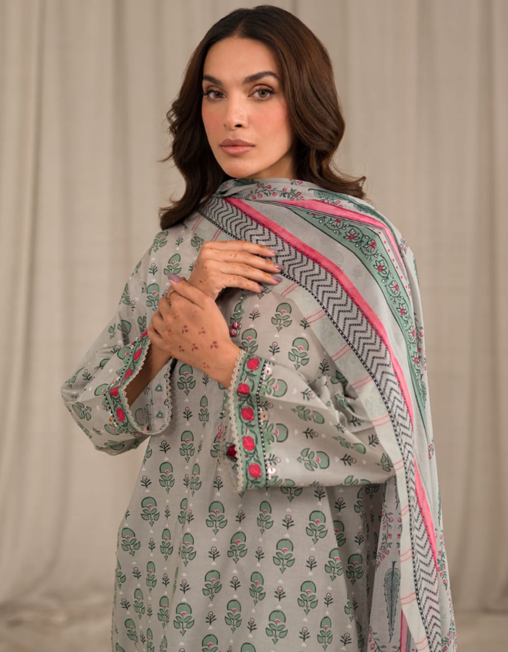 Sahar By Saya 3-Pieces Digital Printed Lawn 10 PCS Set.