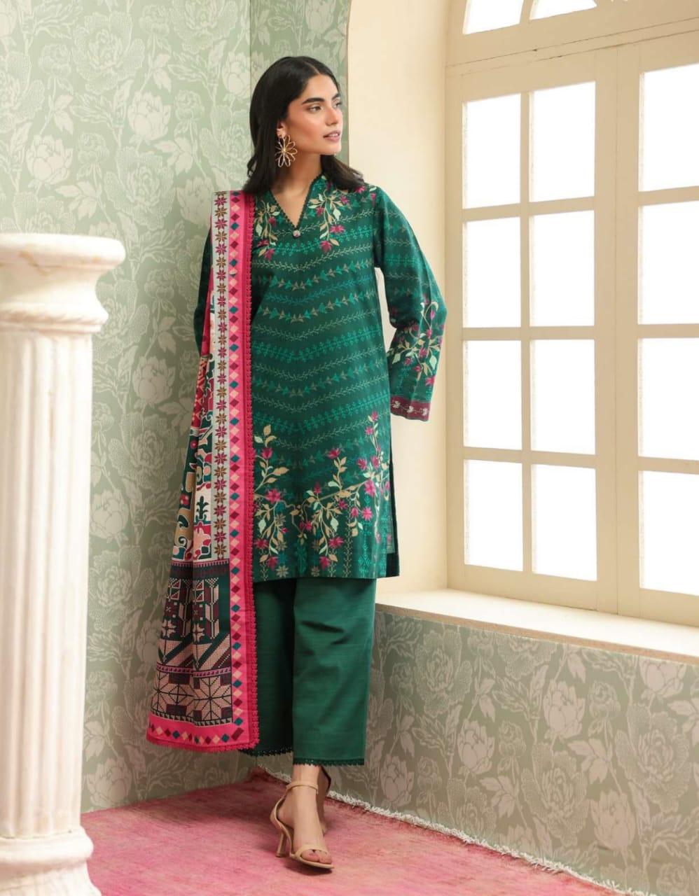 Sahar By Saya 3-Pieces Digital Printed Lawn 10 PCS Set.