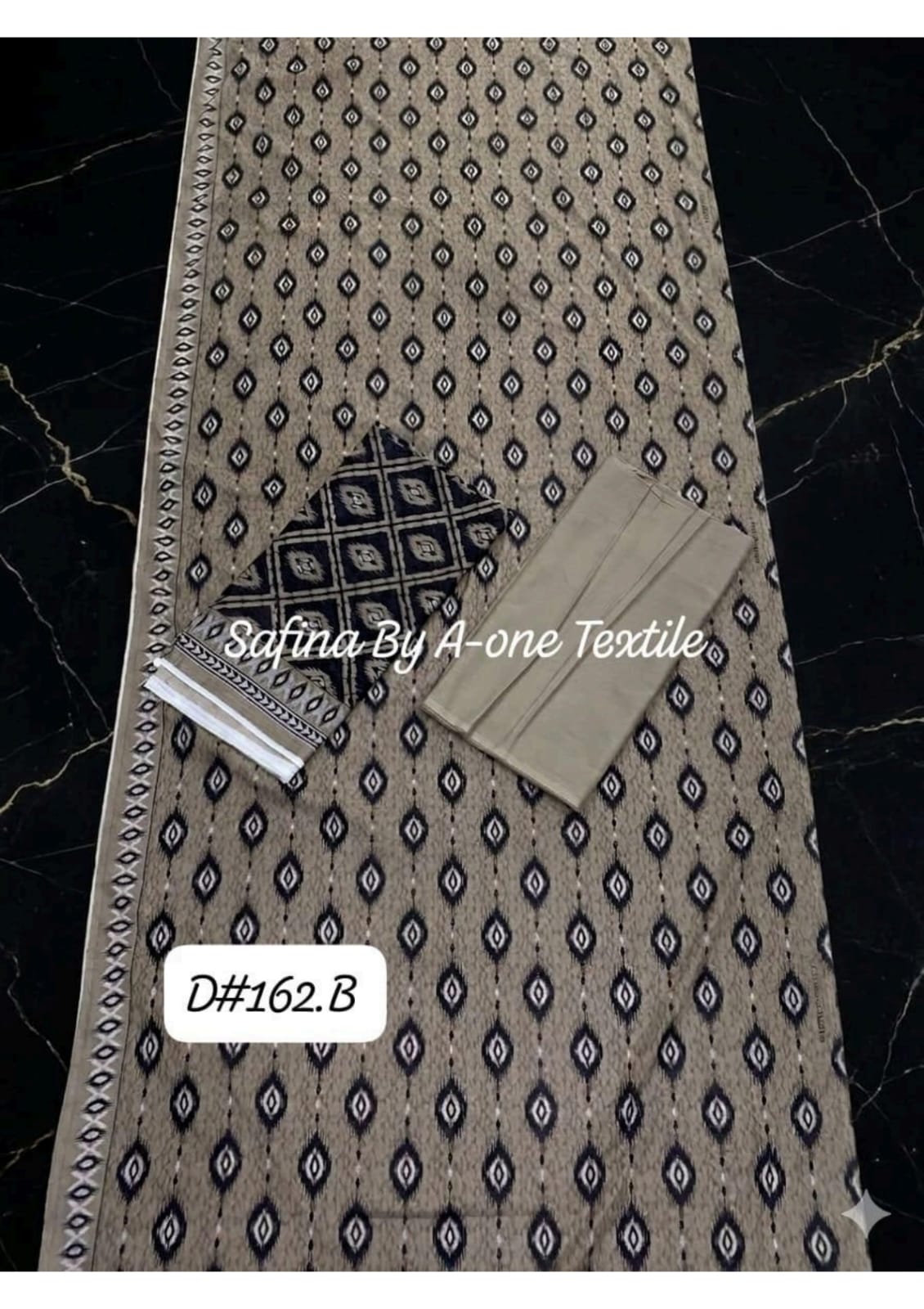 Safina Collection 3 Peices Digital Printed Lawn 300 Pcs Sack